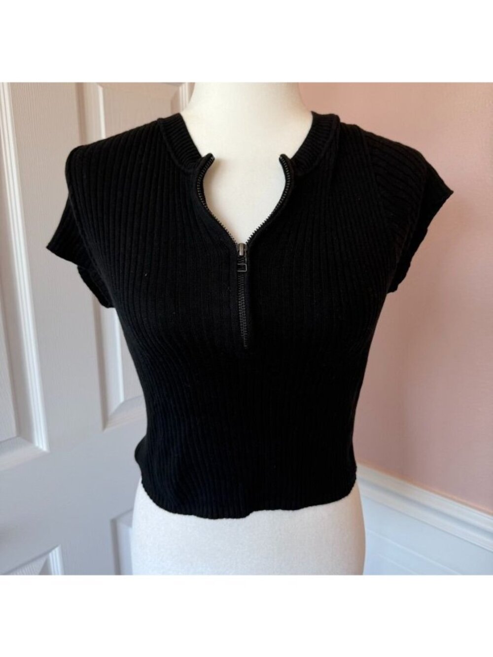 Daily Practice Anthropologie Black Ribbed Soft Knit Half Zip Shirt Size Small
